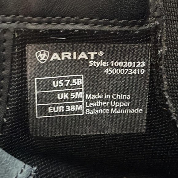 Ariat riding boots 7.5 - Picture 8 of 11